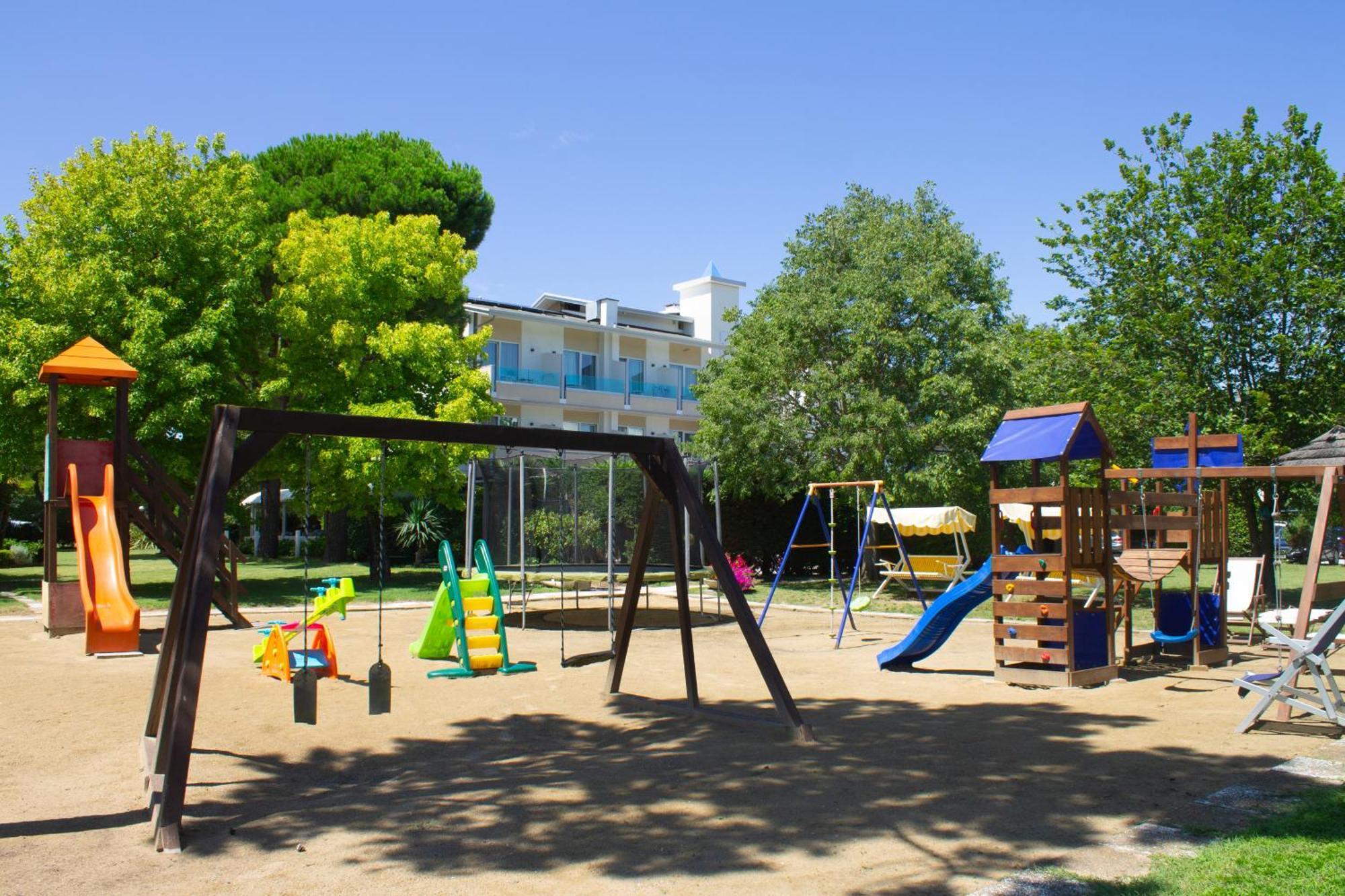 Hotel Hiki 3 Superior Μπιμπιόνε Εξωτερικό φωτογραφία